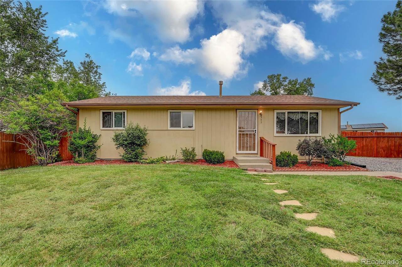 8342 Vine Place - Photo 1