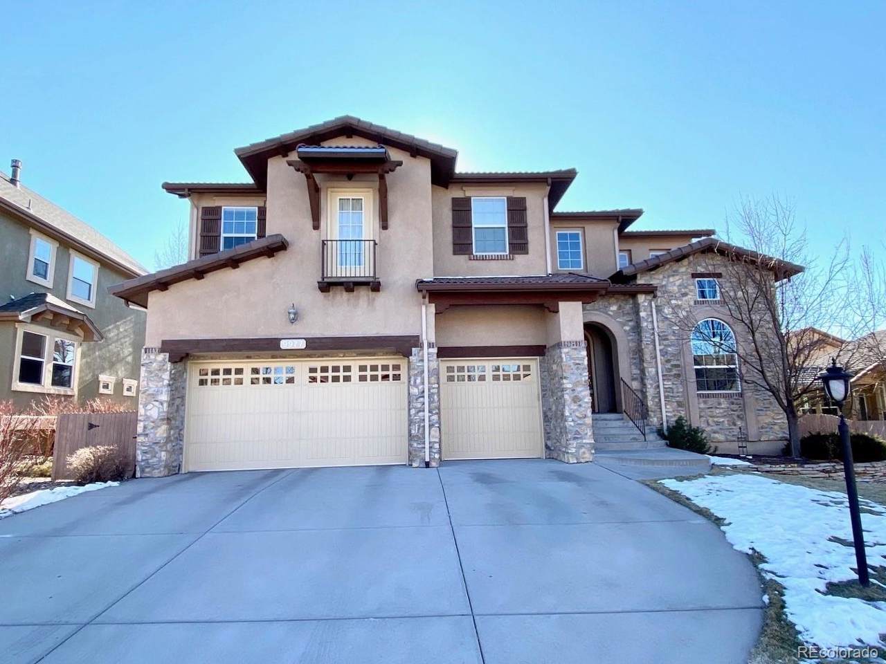 9977 Oak Knoll Terrace - Photo 1
