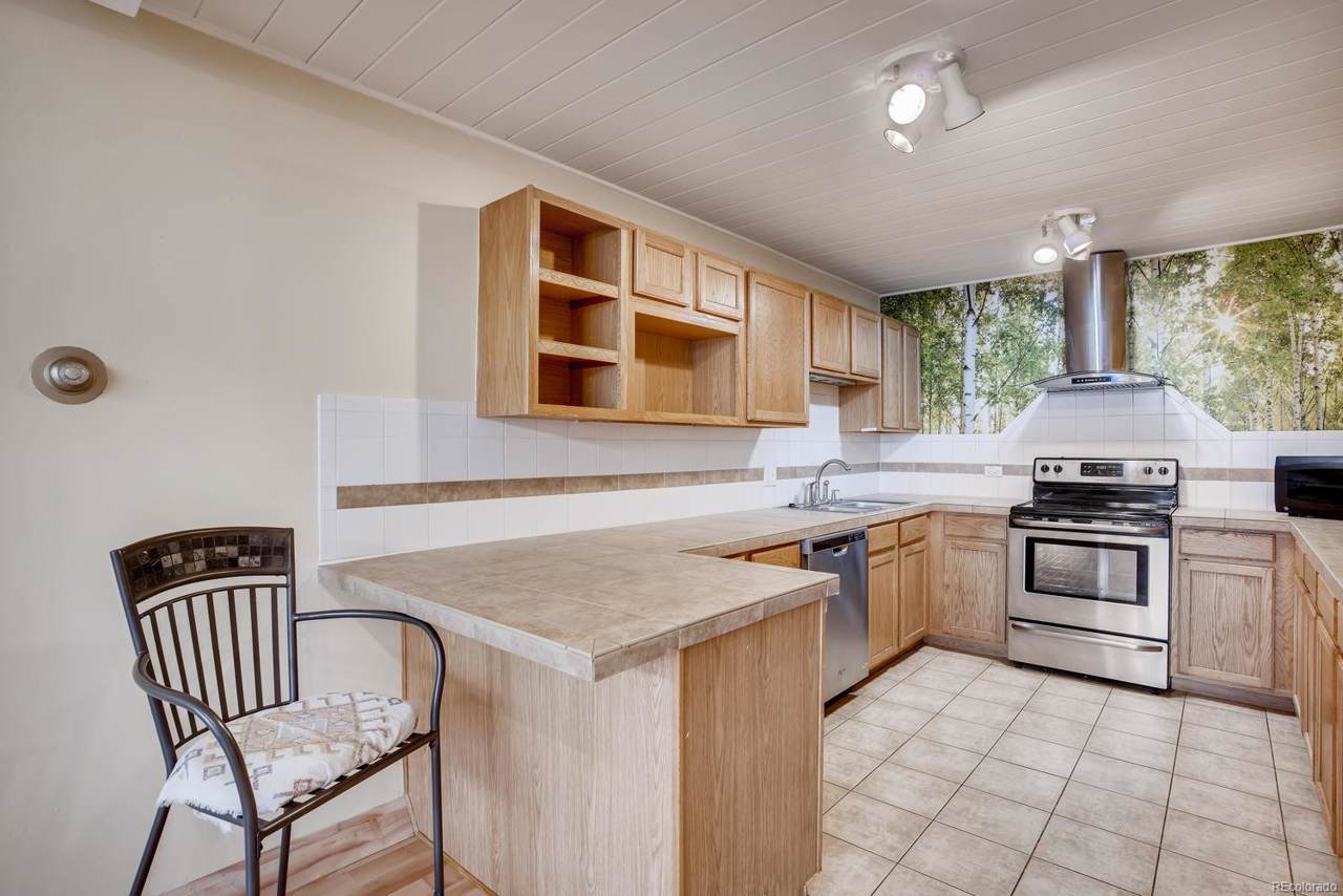 655 Clinton Street - Photo 1