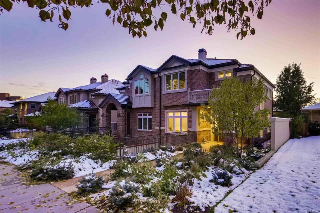 225 Madison Street - Photo 1