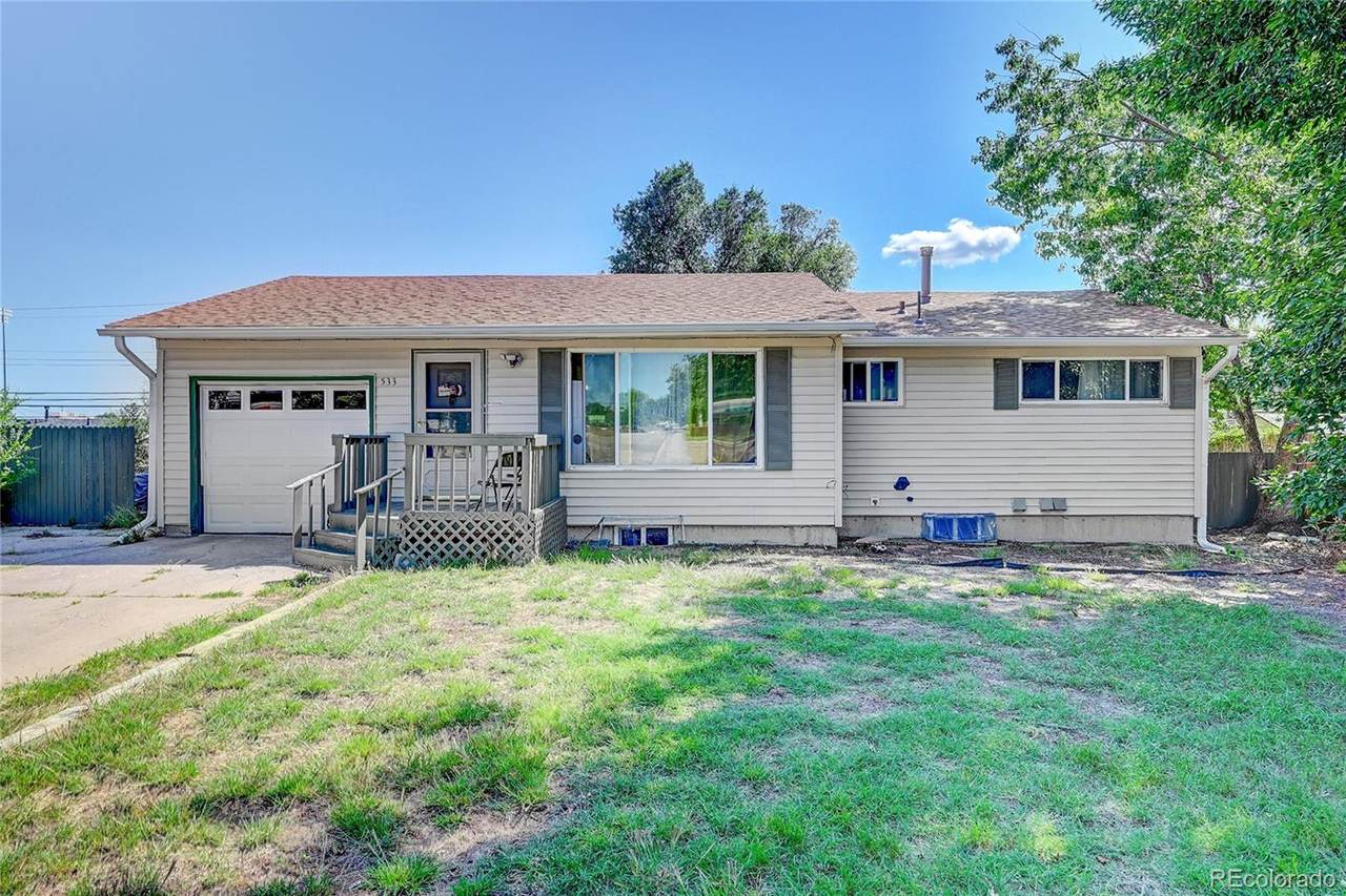 533 Holly Drive - Photo 1