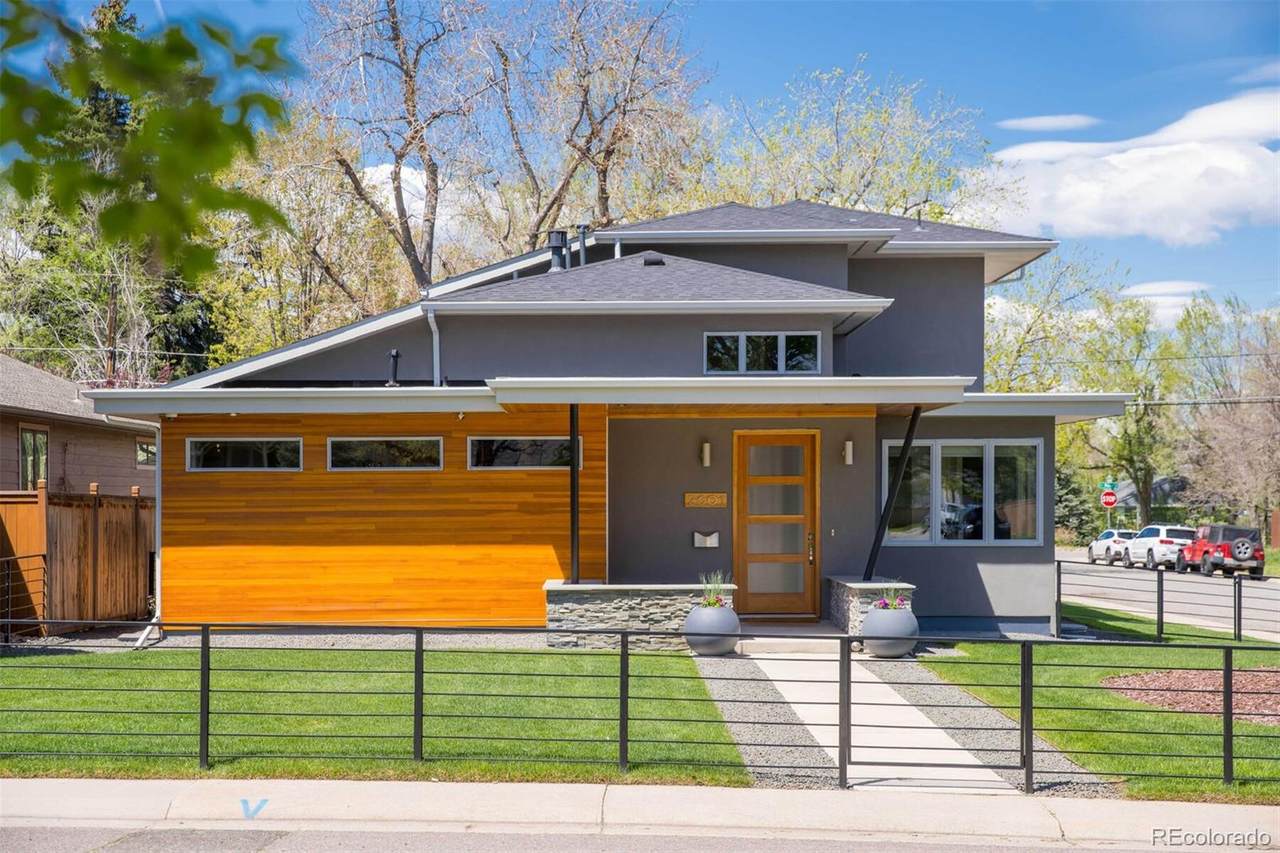 2601 Vine Street - Photo 1