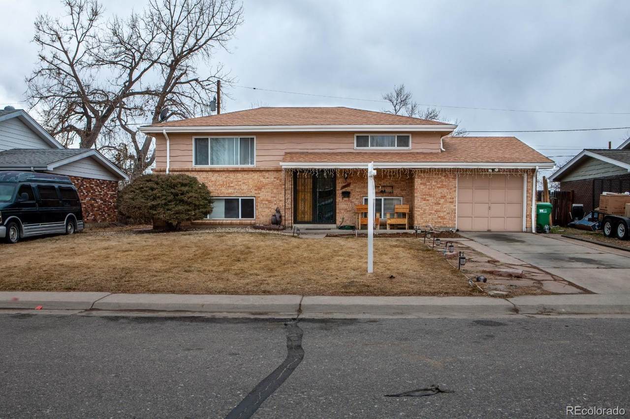 3231 Billings Street - Photo 1