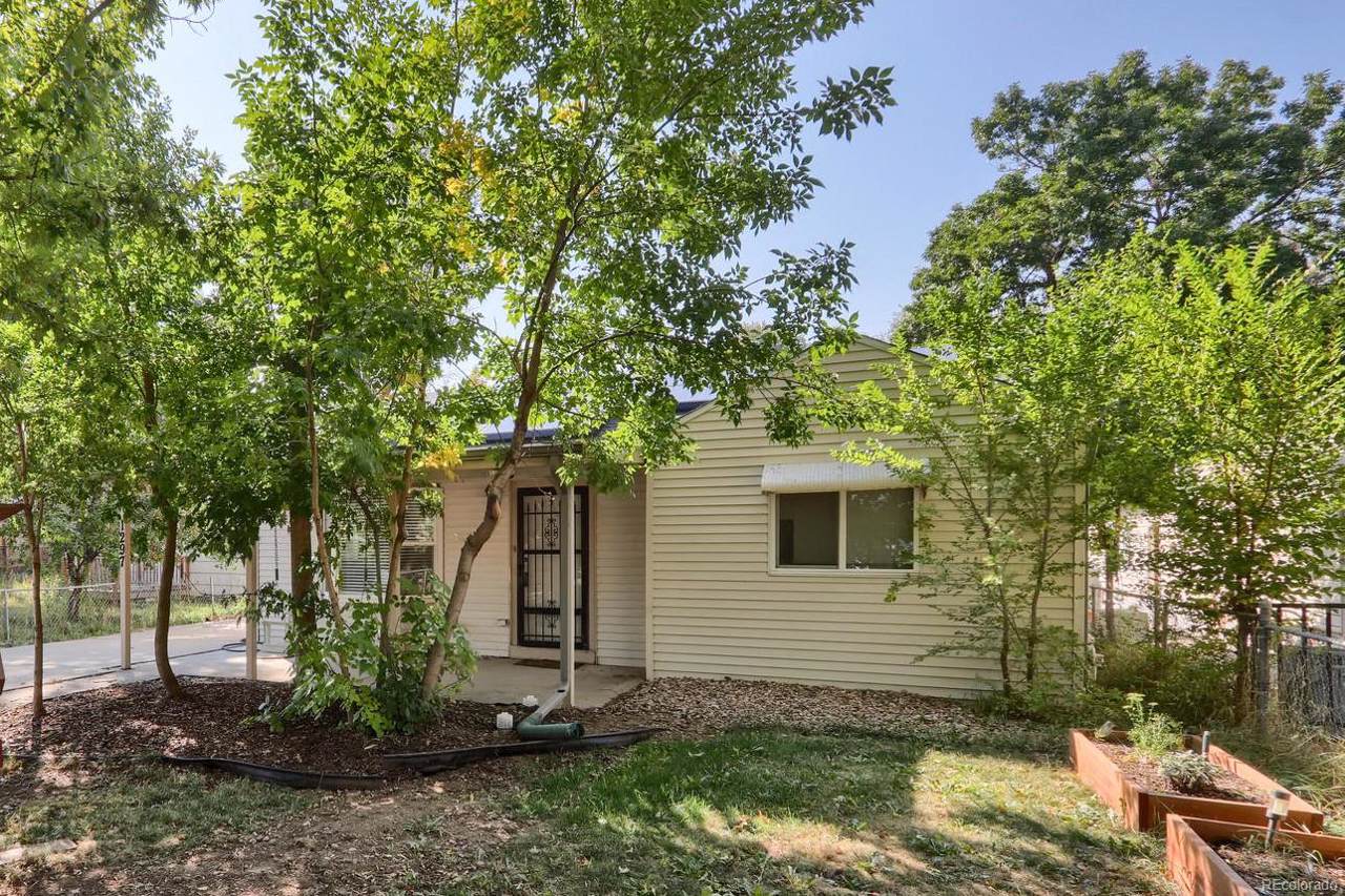 1297 Brentwood Street - Photo 1