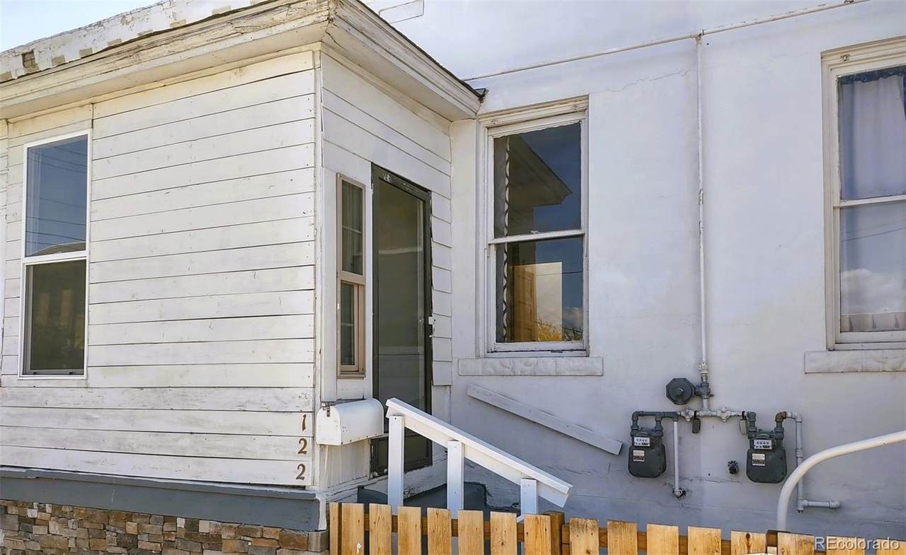 122 6th - Photo 1