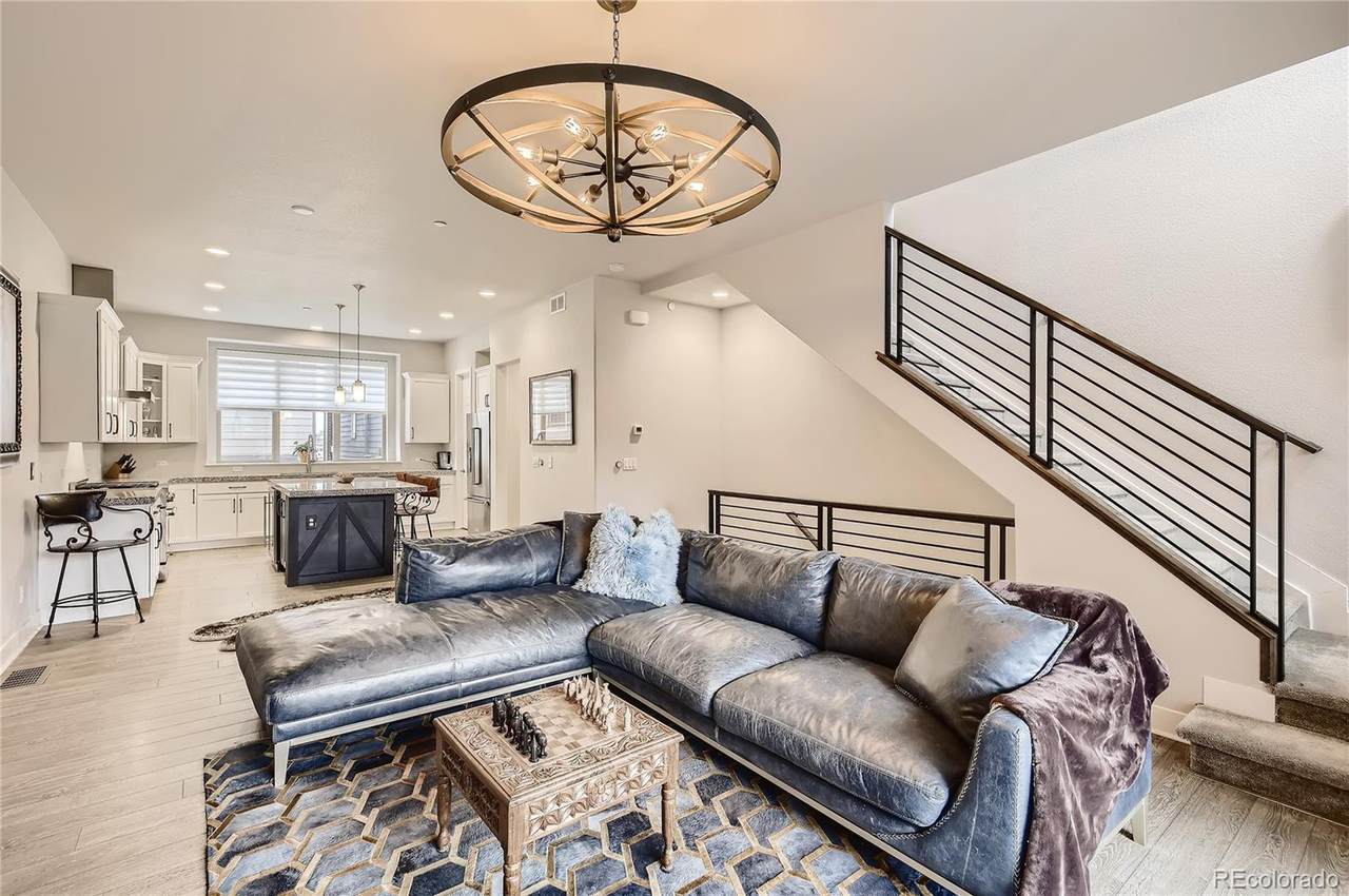 2336 Marigold Place - Photo 1