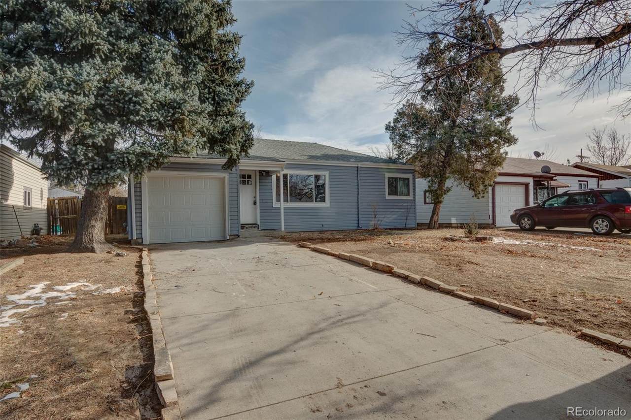 1734 Kingston Street - Photo 1