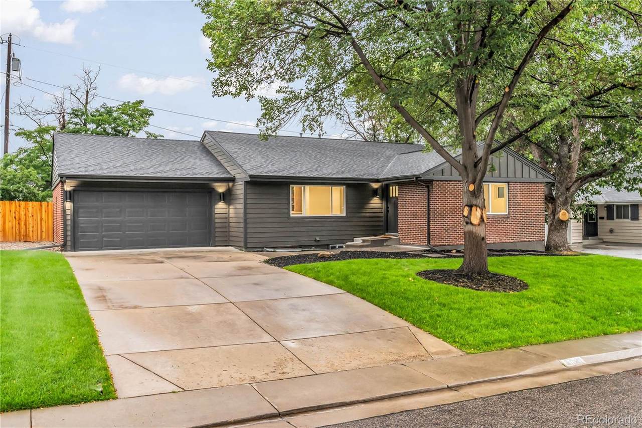 3091 Holly Place - Photo 1