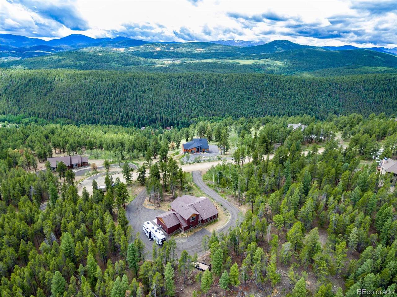 305 Pickle Point - Photo 1