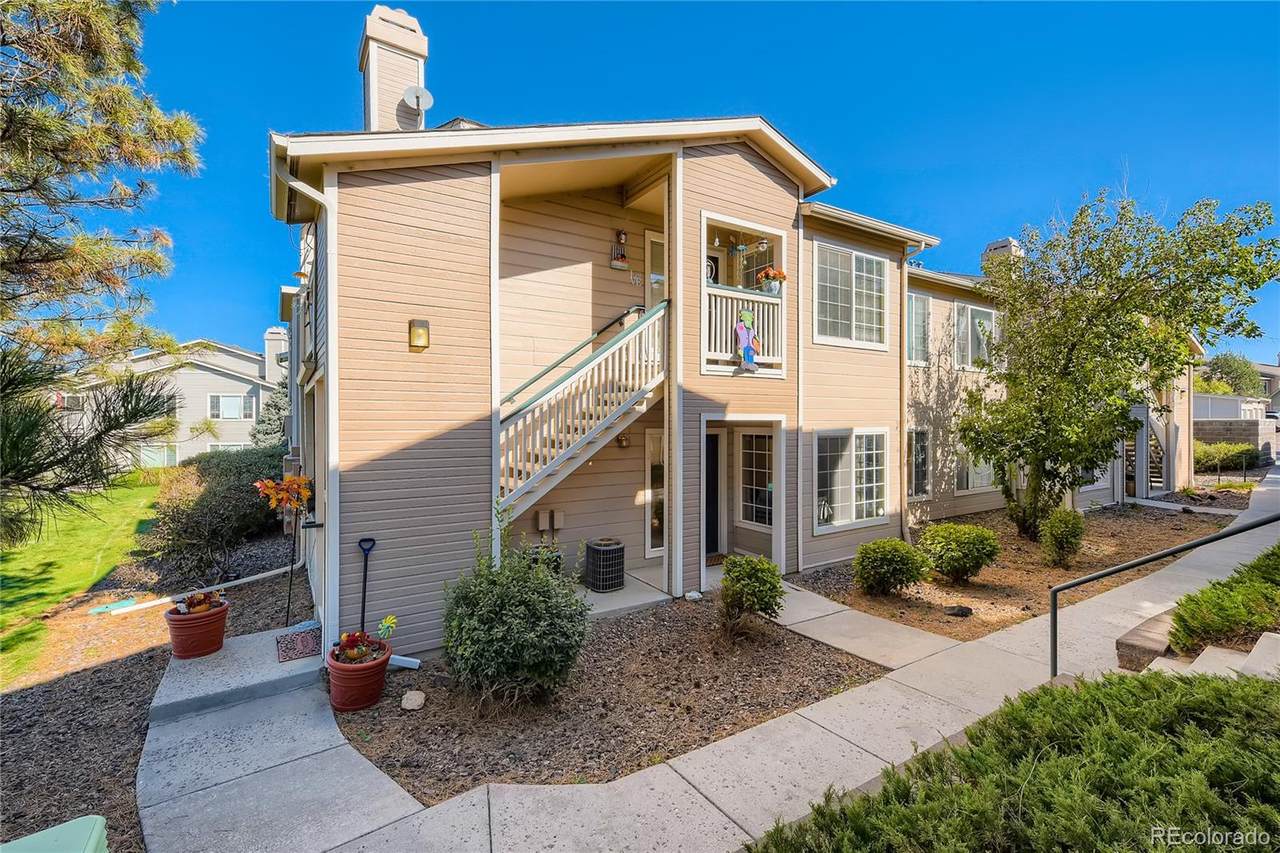 8373 Pebble Creek Way - Photo 1