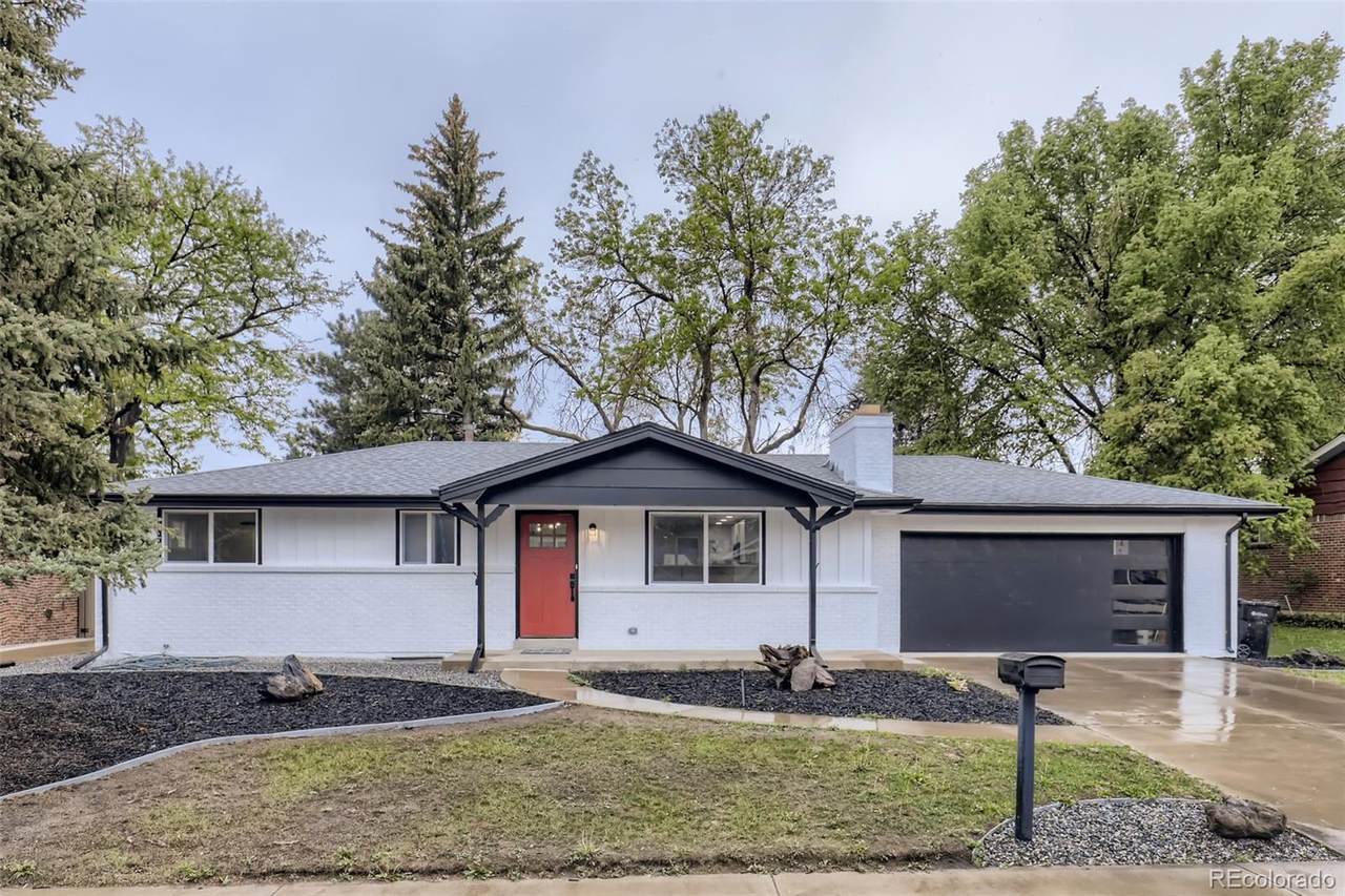 8340 70th Avenue - Photo 1