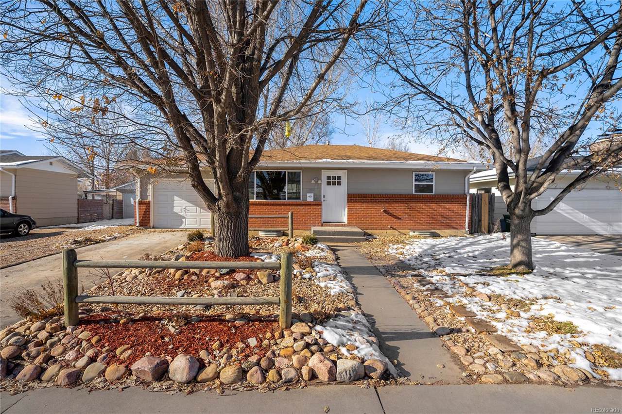 319 26th Avenue - Photo 1