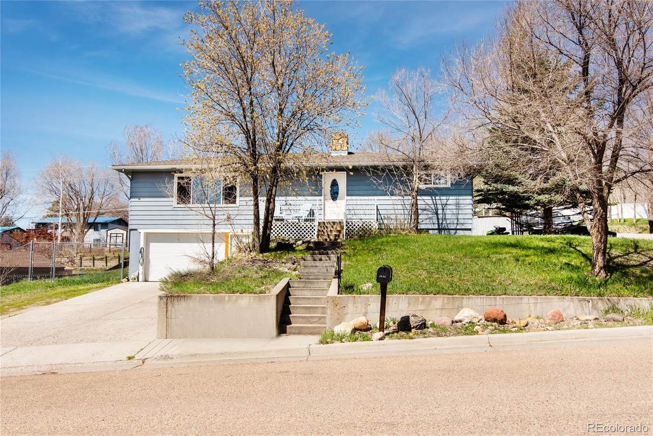 1080 School Street - Photo 1