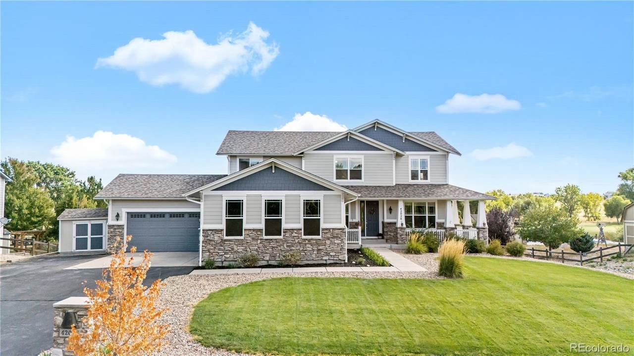 42028 Oakwood Street - Photo 1