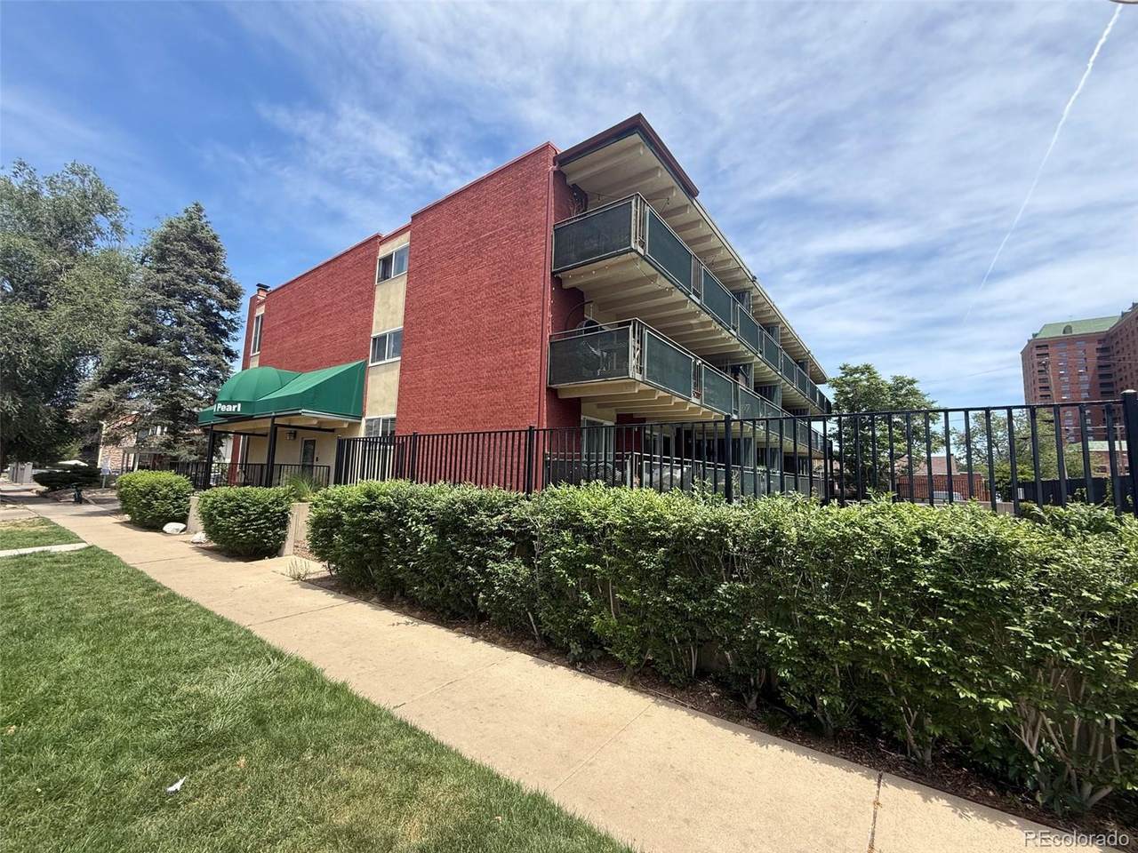 200 Pearl Street - Photo 1