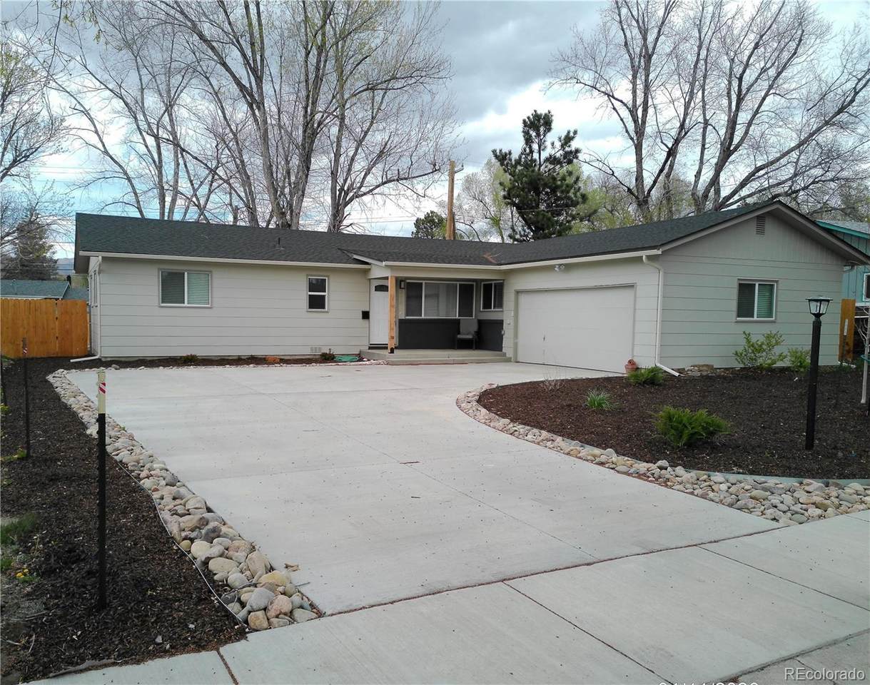 2518 Meade Circle - Photo 1