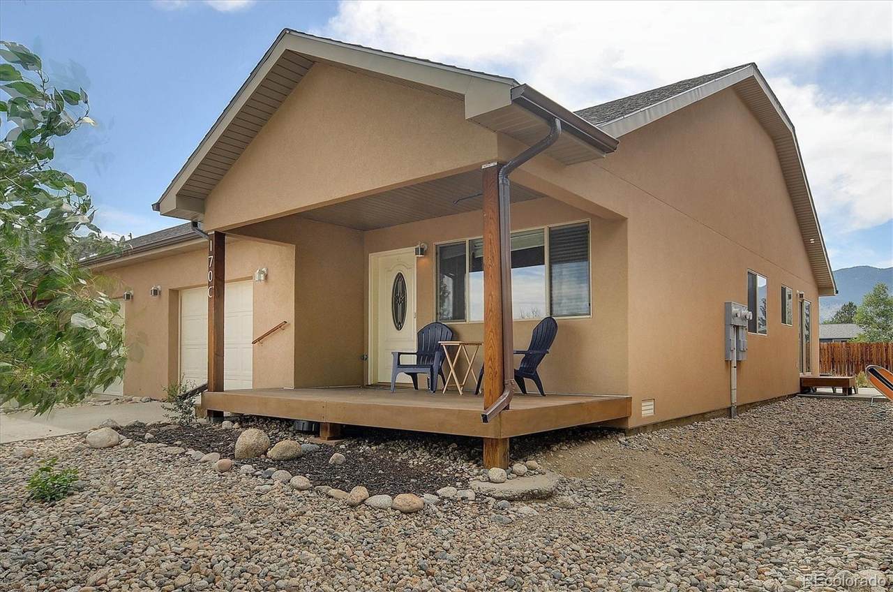 170 Larissa Lane - Photo 1