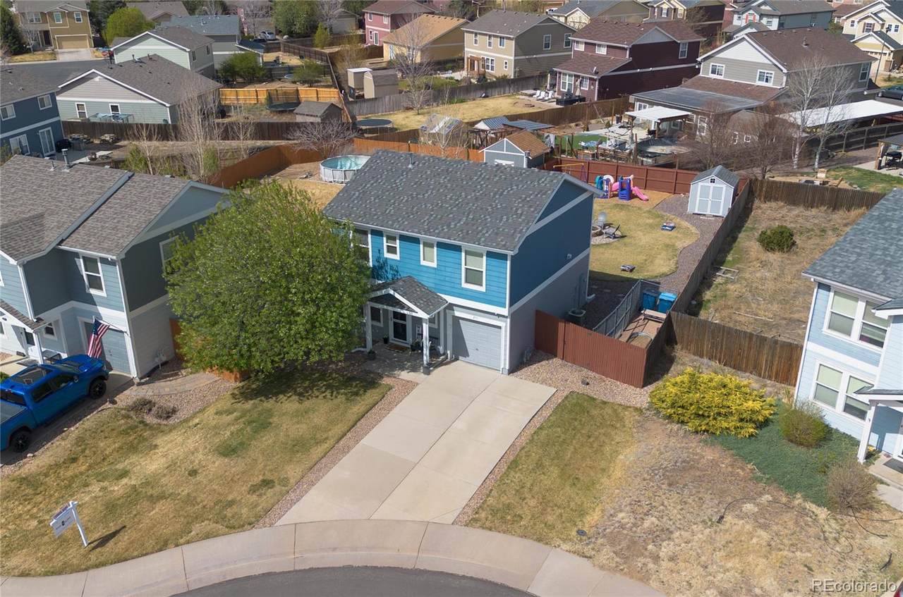 211 Stagecoach Lane - Photo 1