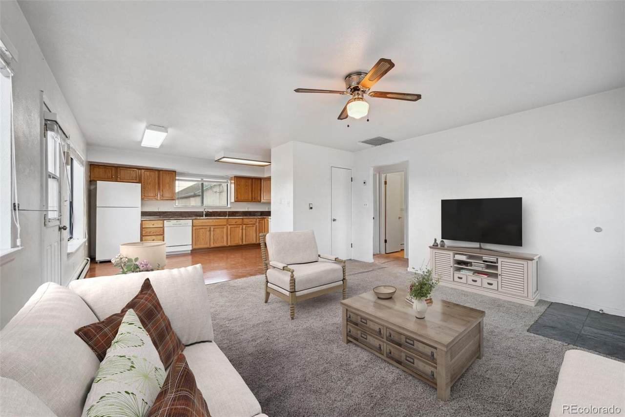 9020 Clay Street - Photo 1