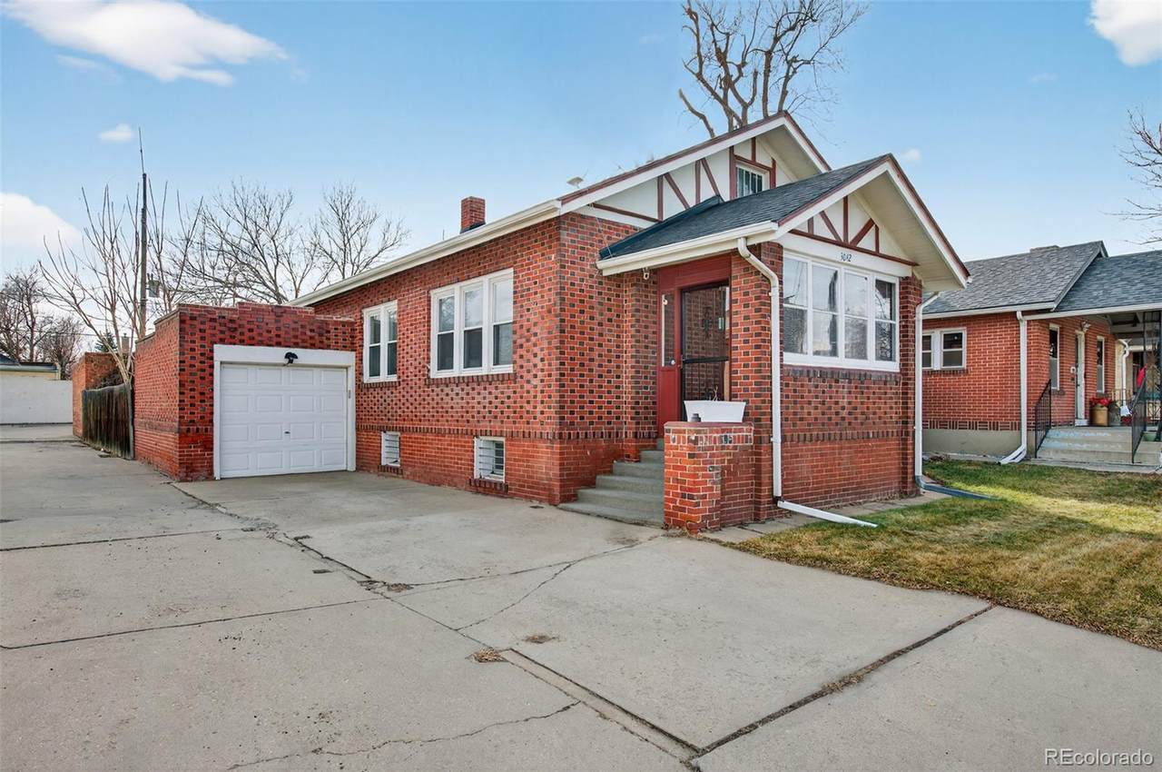 3042 38th Avenue - Photo 1