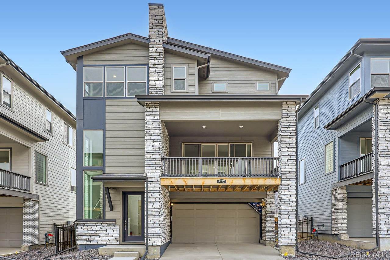 3177 Russell Street - Photo 1