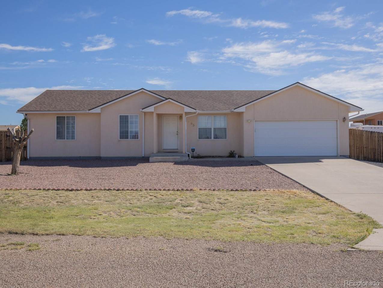 465 Morning Glory Drive - Photo 1