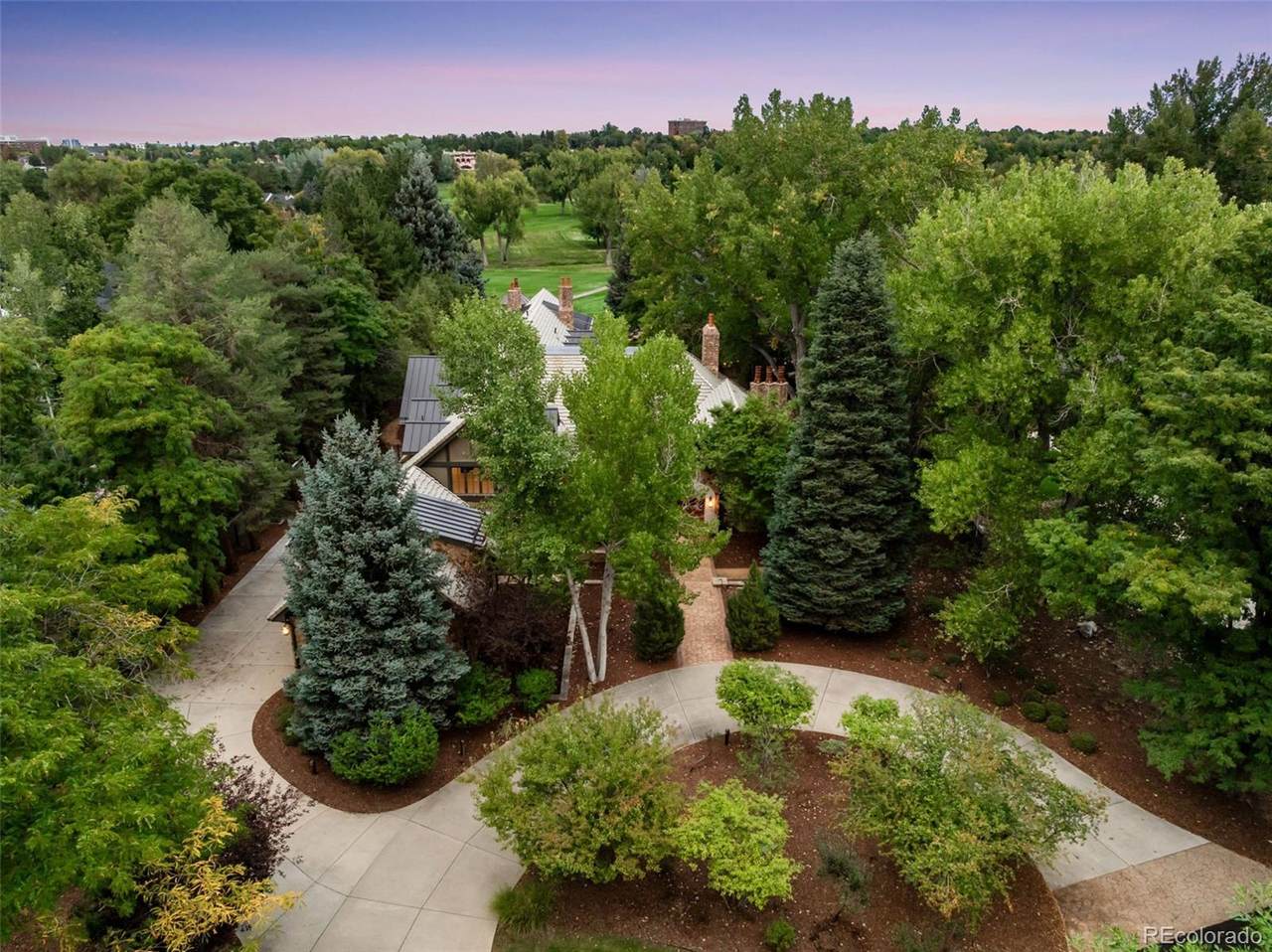 37 Martin Lane - Photo 1