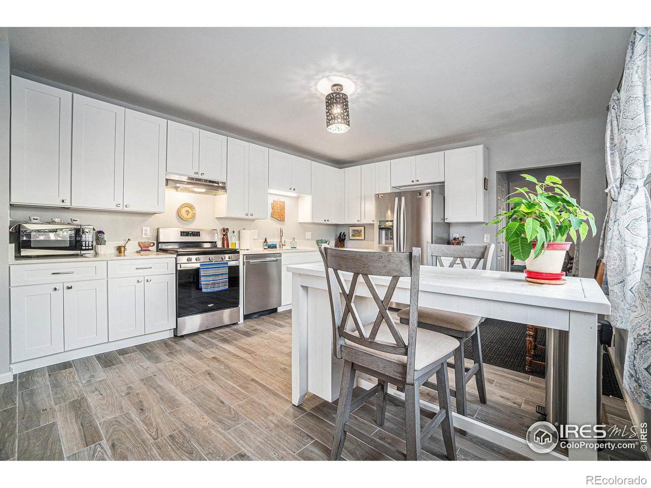 501 5th Street - Photo 1