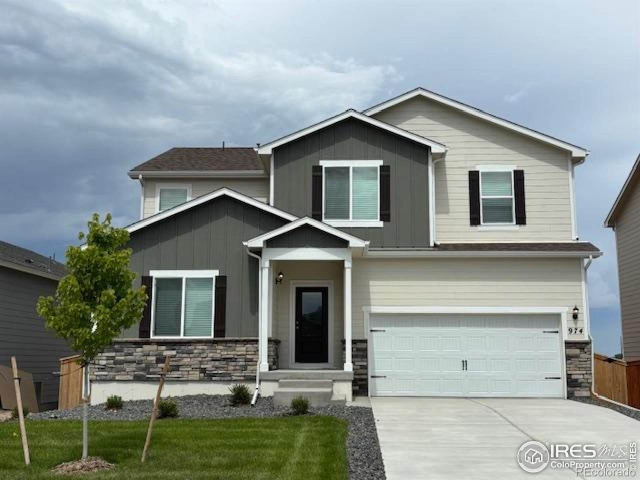 974 Cascade Falls Street - Photo 1