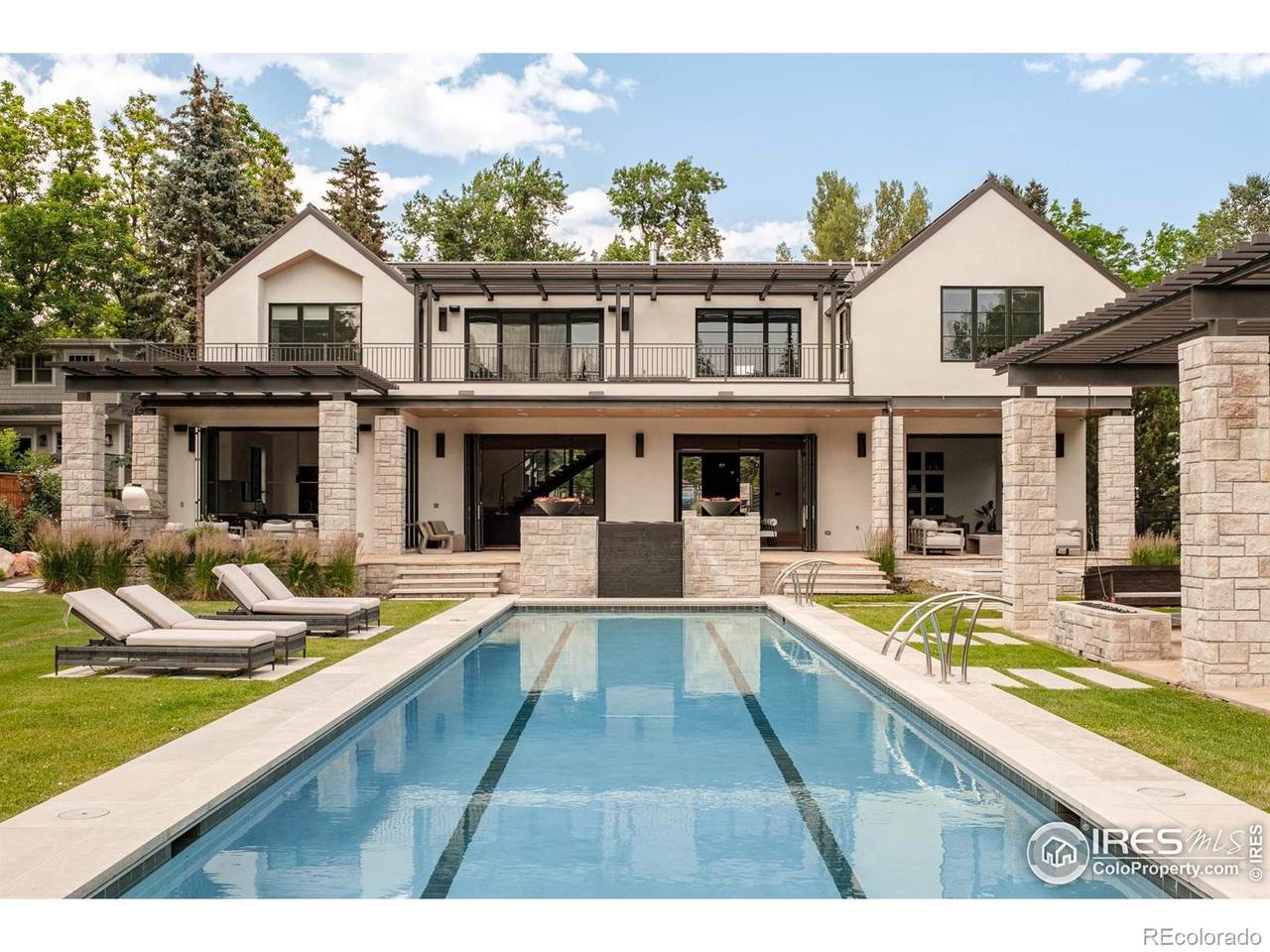 706 Juniper Avenue - Photo 1