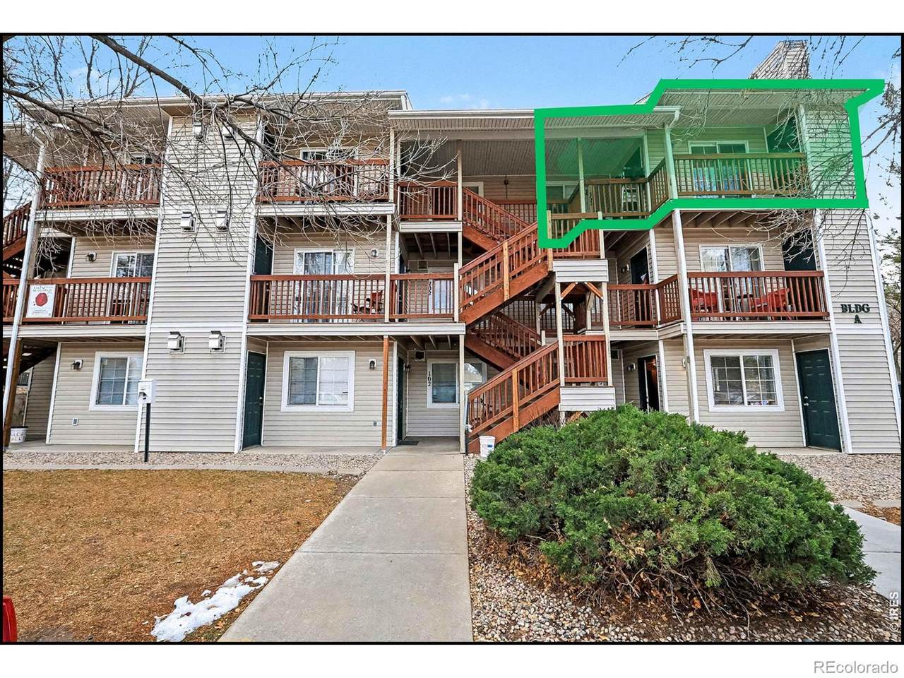 1221 University Avenue - Photo 1