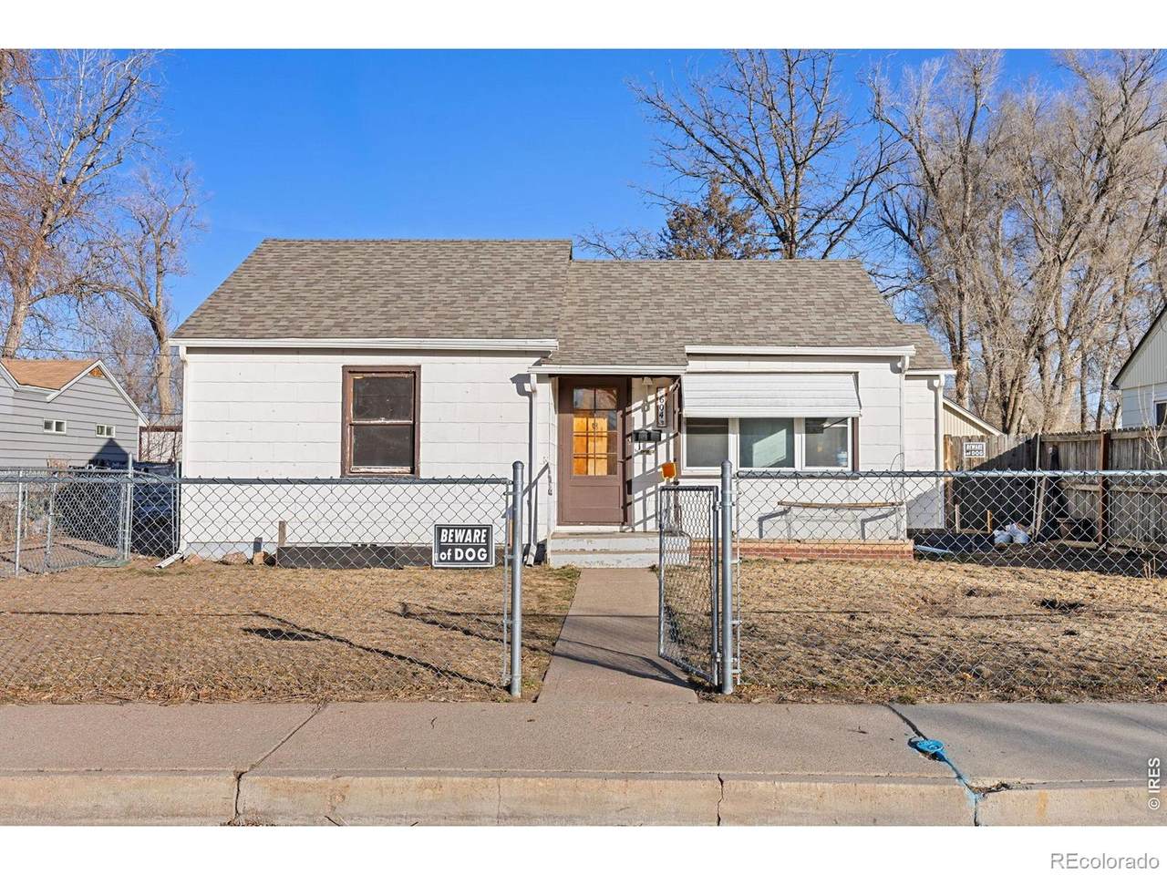 604 15th Ave Ct - Photo 1