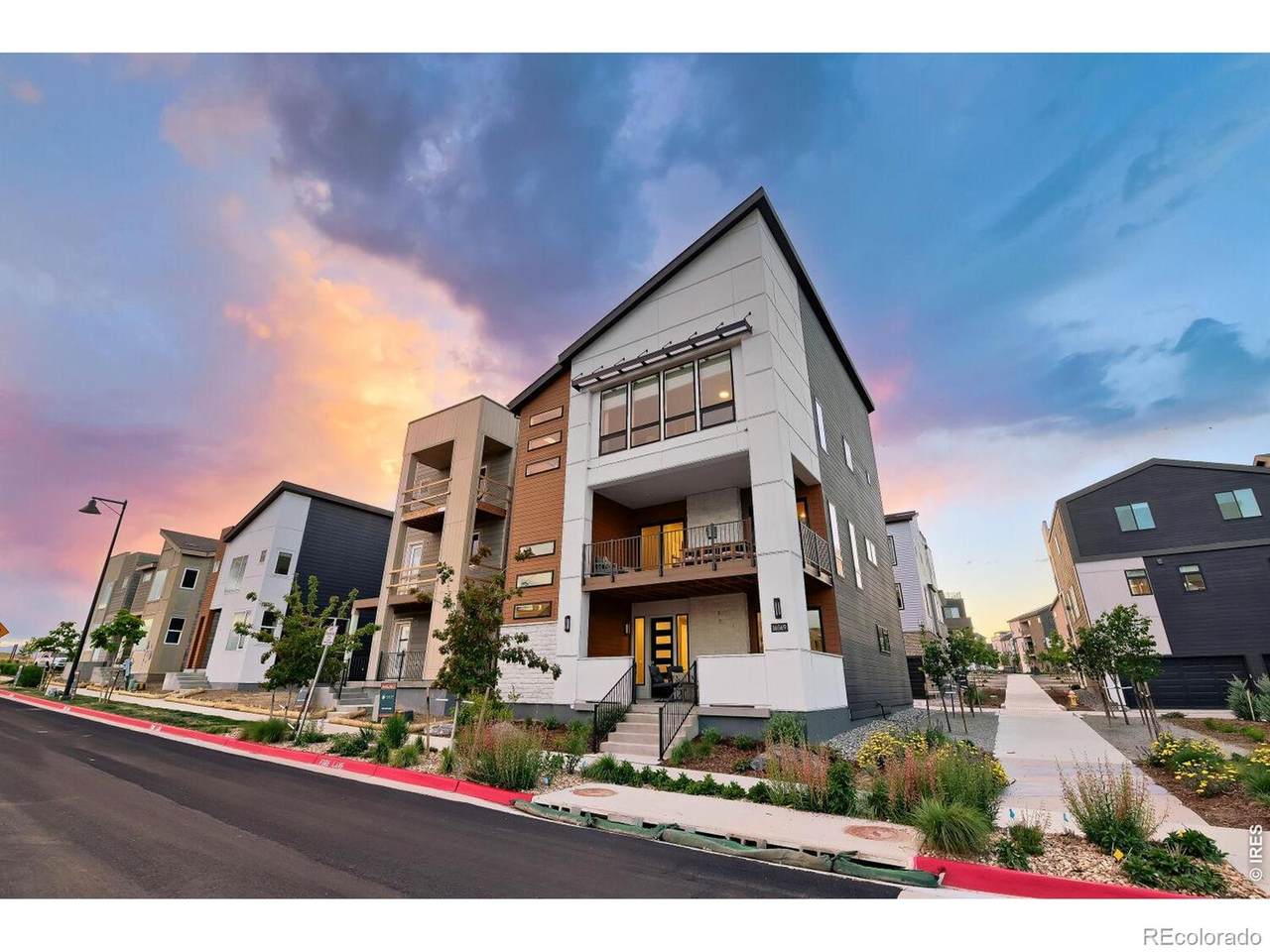 16569 Peak Street - Photo 1