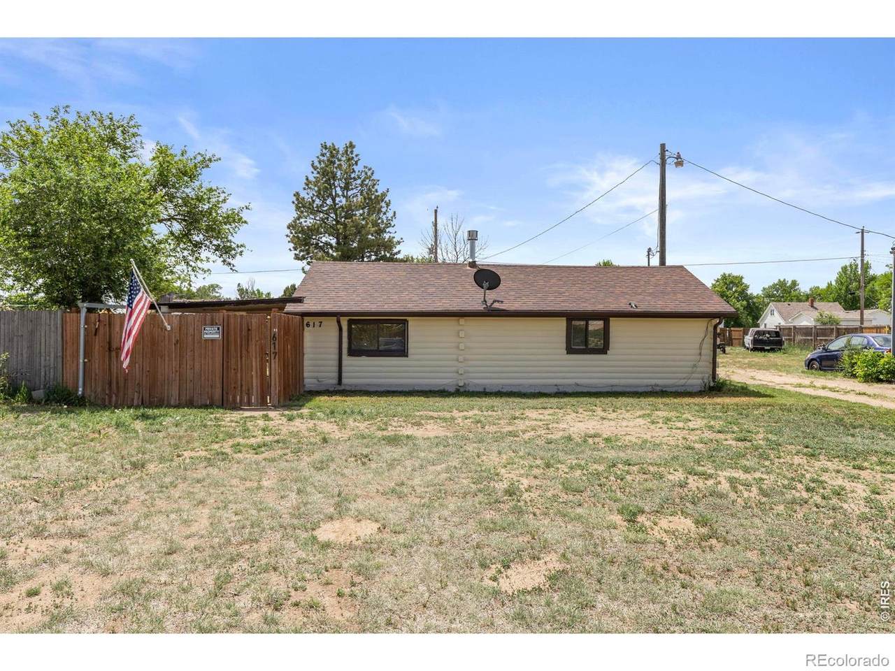 617 Grand Avenue - Photo 1