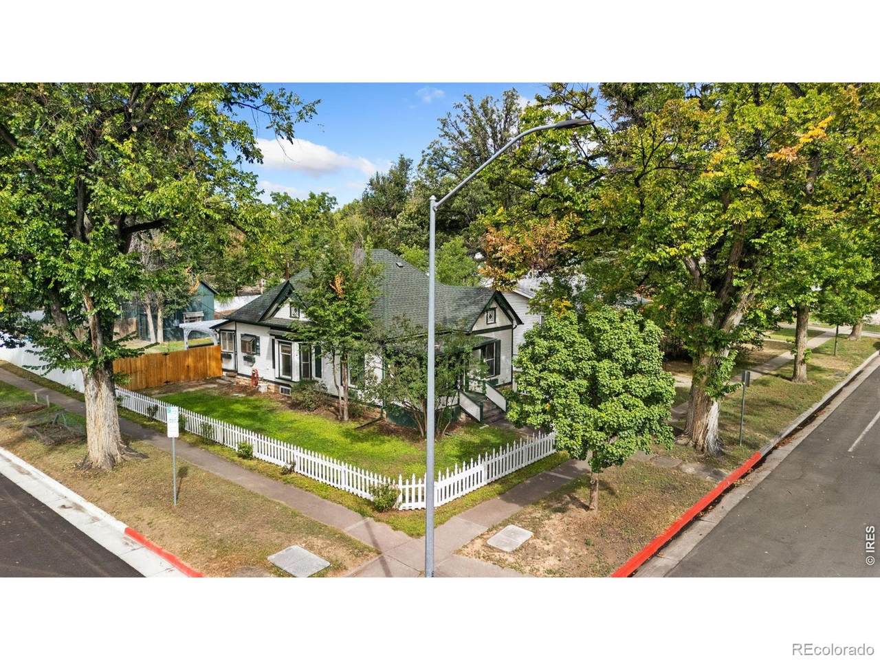 1121 Remington Street - Photo 1