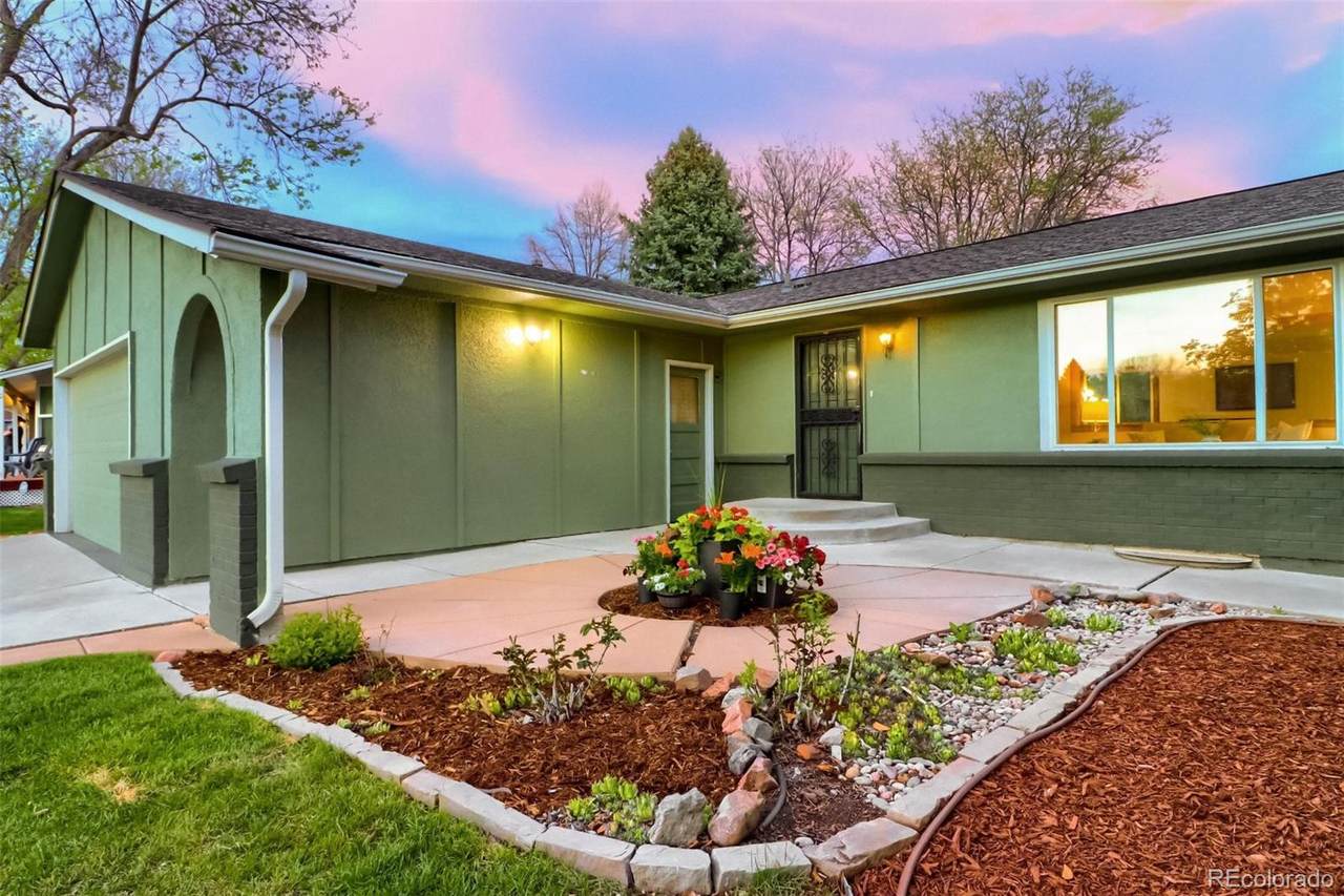 8240 Jay Circle - Photo 1