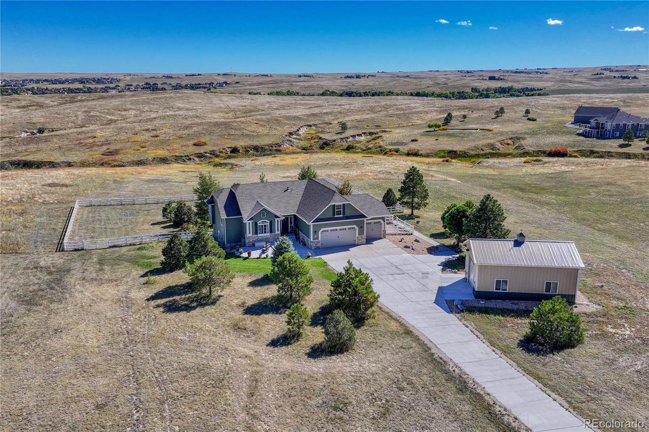 3648 Tom Mix Circle - Photo 1