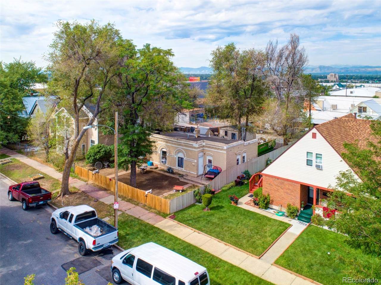 443 Inca Street - Photo 1
