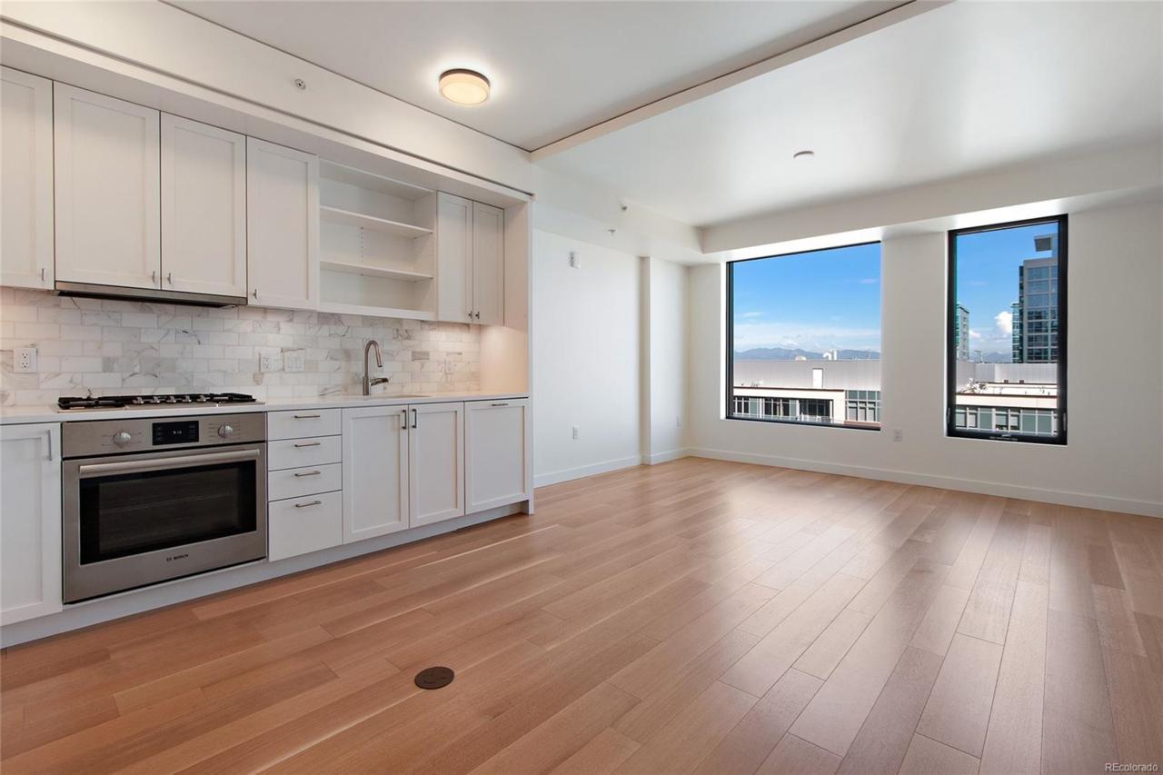 1750 Wewatta Street - Photo 1