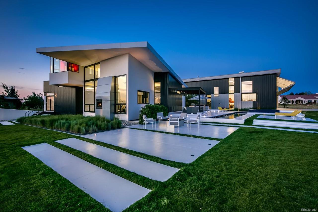 90 Cessna Drive - Photo 1