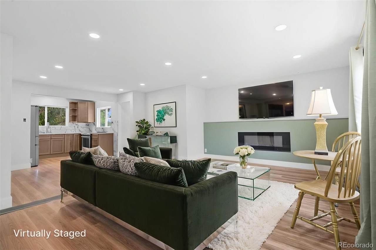 7956 Hollywood Street - Photo 1