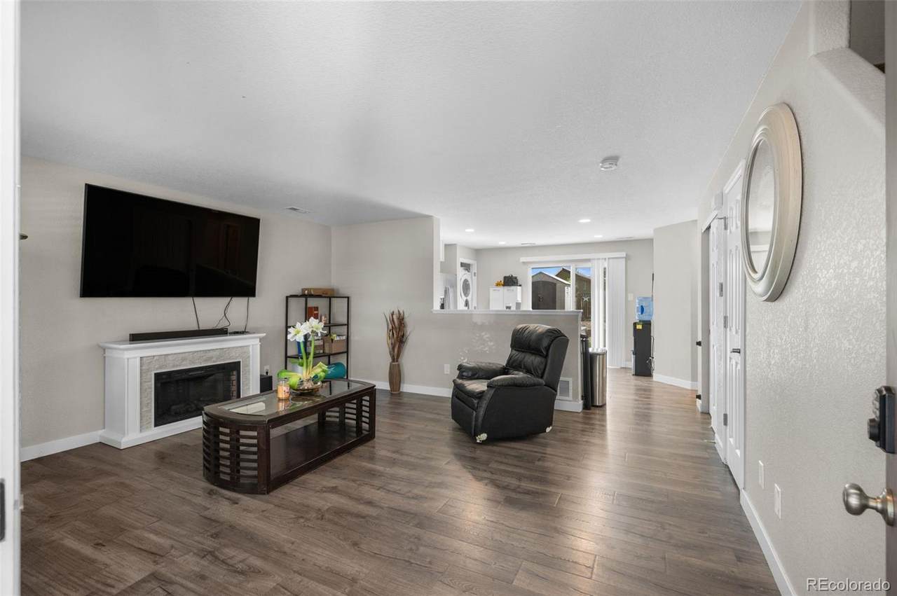 11656 Oakland Drive - Photo 1