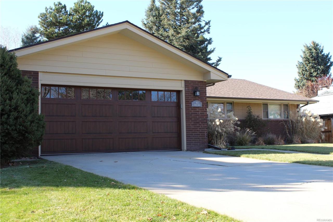 411 Leyden Street - Photo 1