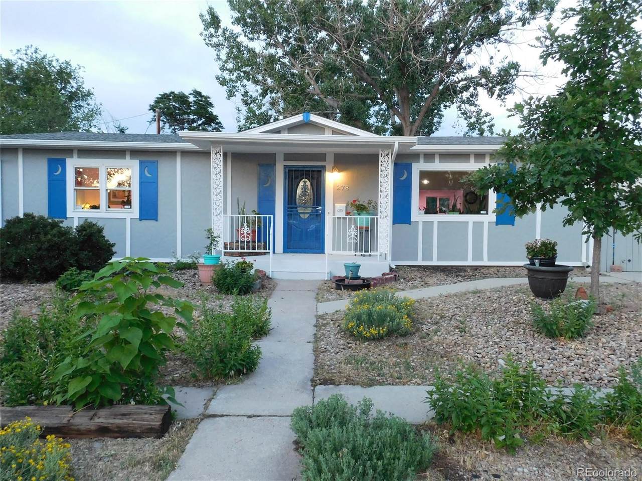 278 12th Avenue - Photo 1