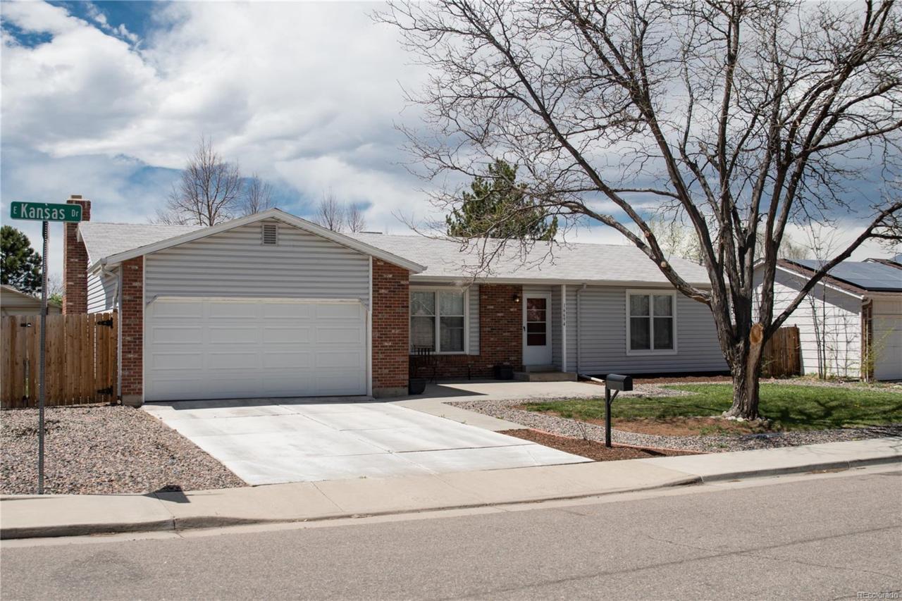 16694 Kansas Drive - Photo 1