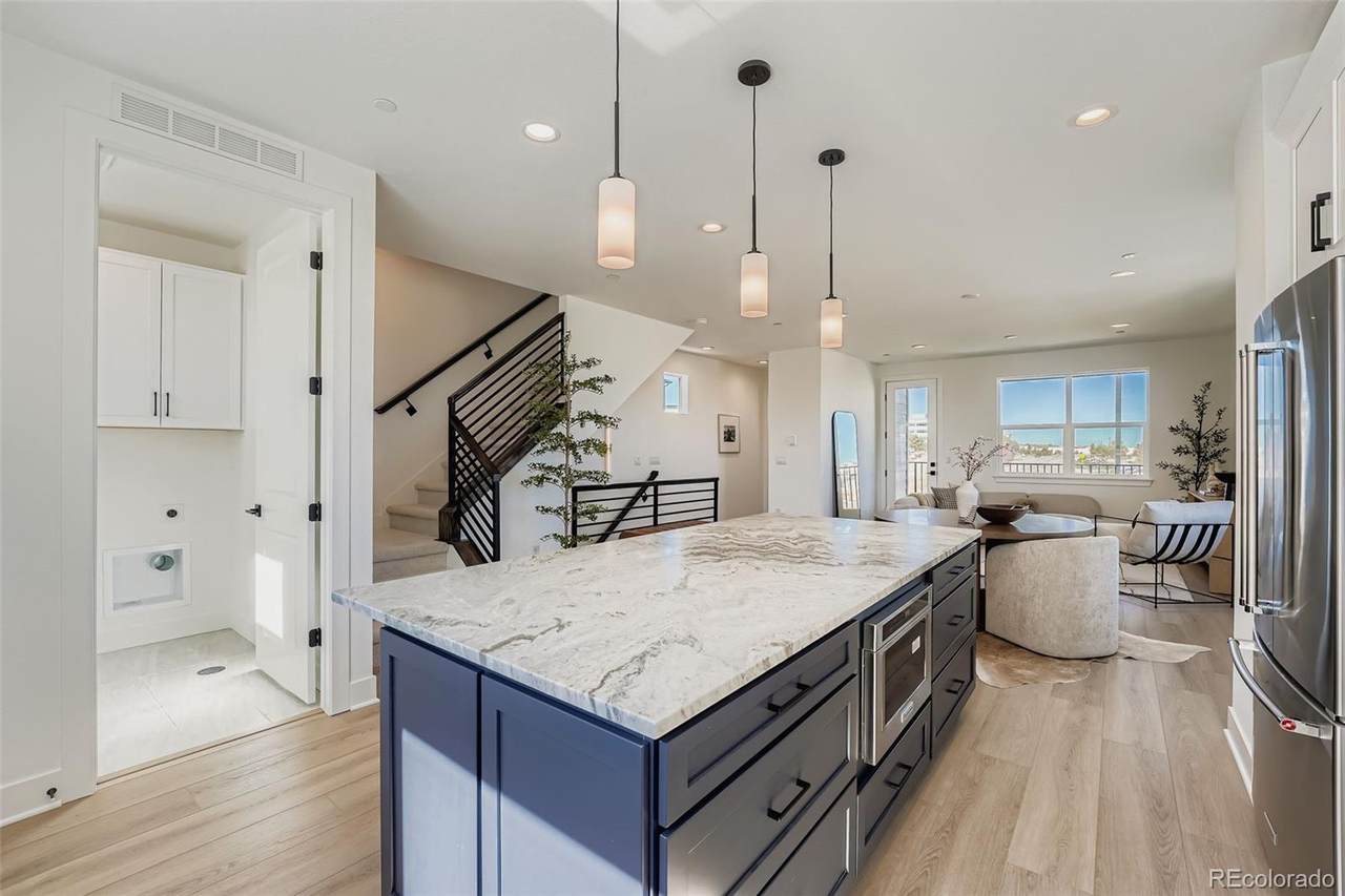 11012 Geddes Place - Photo 1