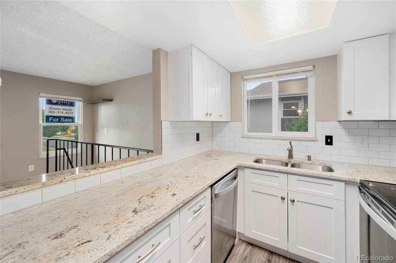 10001 Evans Avenue - Photo 1