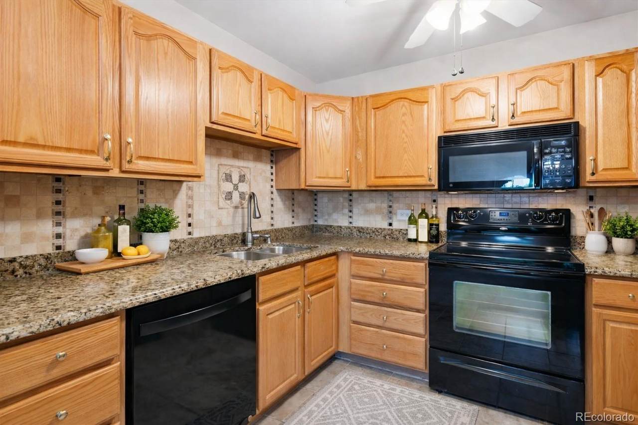 585 Alton Way - Photo 1