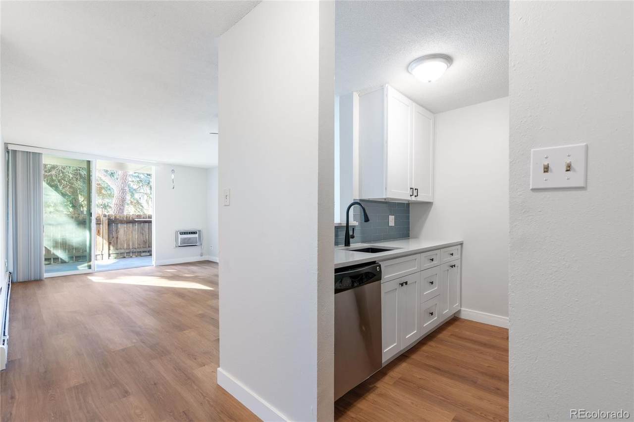2231 Vaughn Way - Photo 1