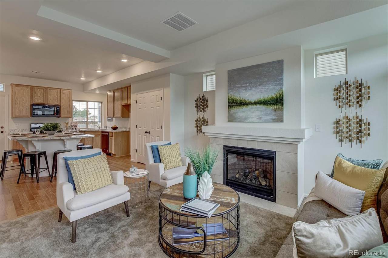 3764 Summerwood Way - Photo 1